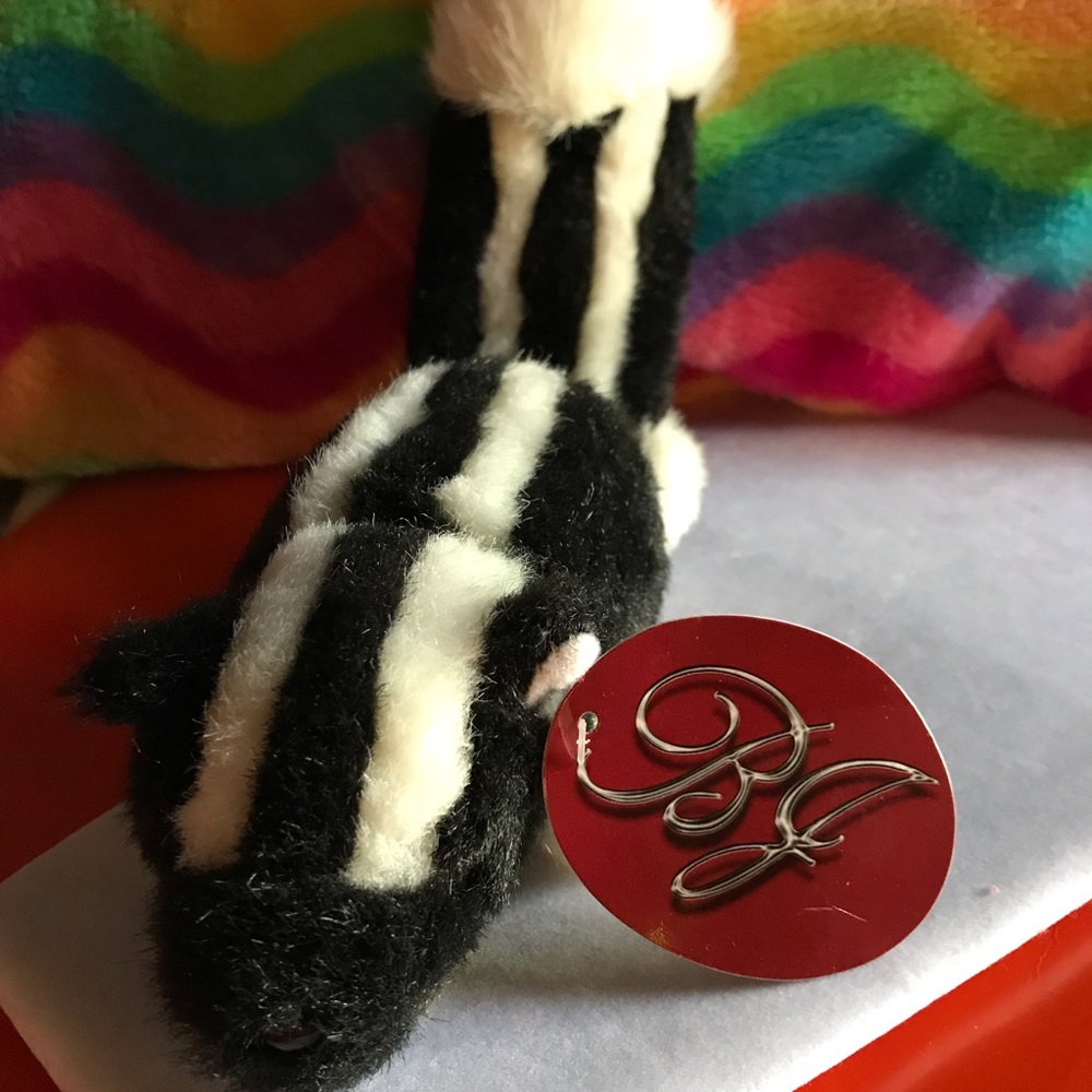 COPY - Skunk Zipperpull kids Pouch